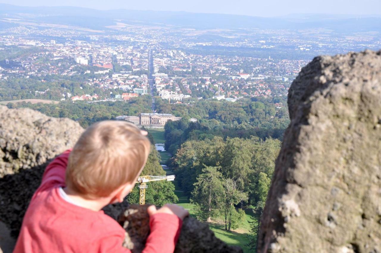 Ruhige Und Gemuetliche Ferienwohnung In Calden Kültér fotó